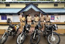 दुचाकीचोर व बकरीचोरांच्या पोलीसांनी आवळल्या मुसक्या